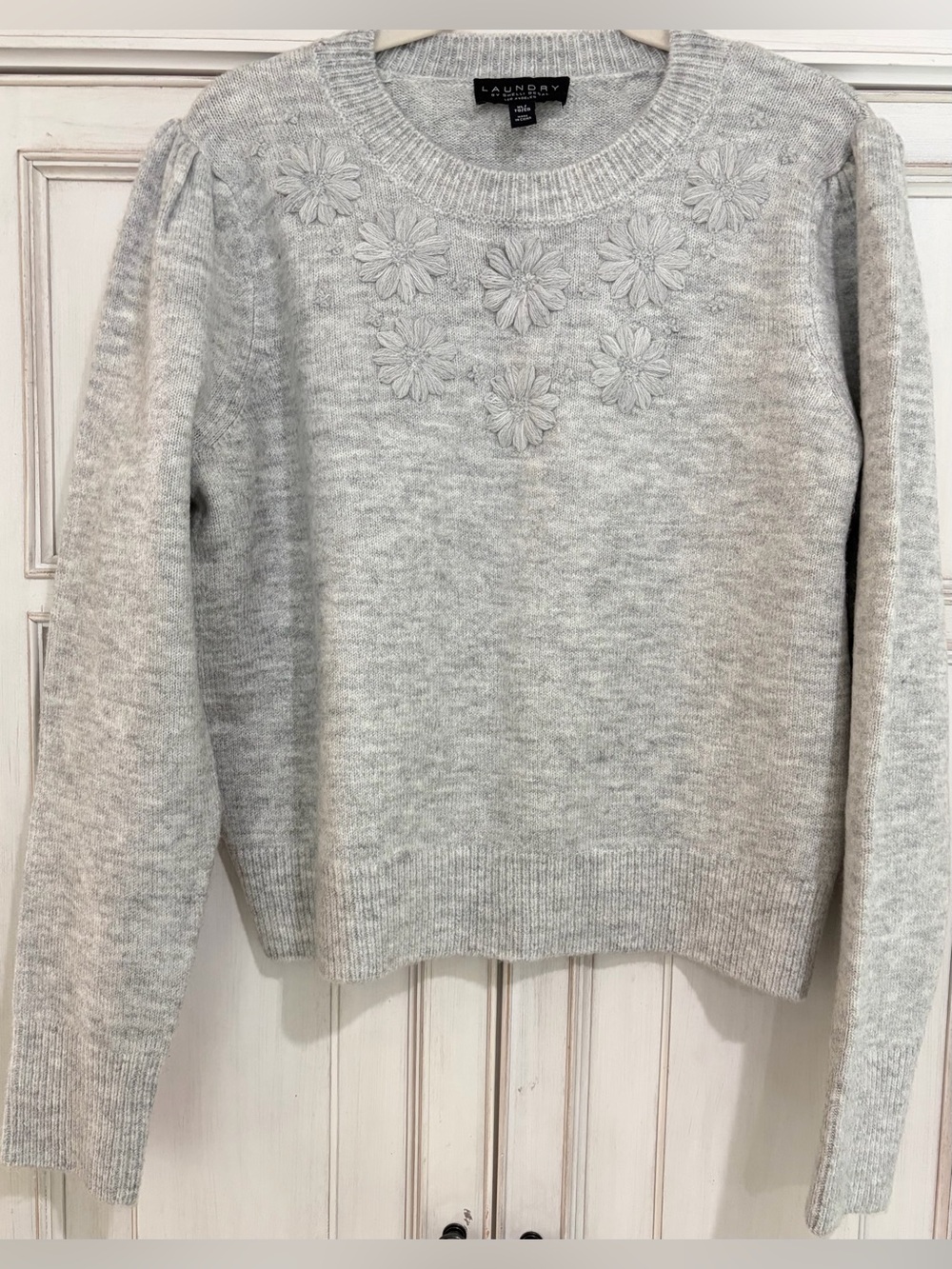 NWOT SZ XL Laundry By Shelli Segal Heather Gray Floral Appliqué Crewneck Sweater